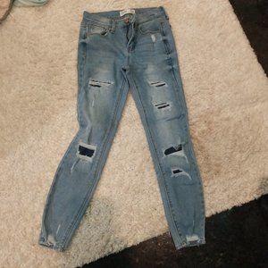 Mudd Rip jeans Size 3